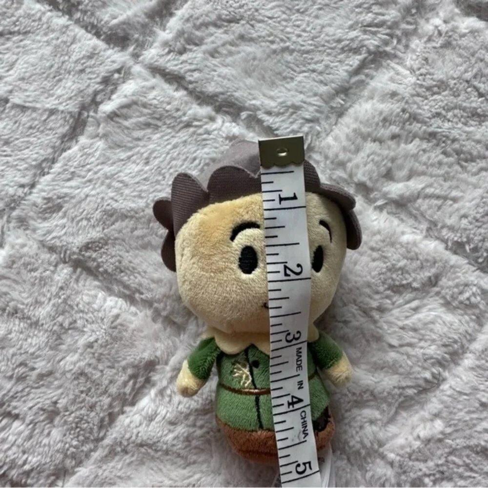 Hallmark | “The Wizard Of Oz” Scarecrow Itty Bitty Stuffed Plush